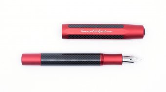 Ручка перьевая Kaweco AC Sport EF красная (иридиевое перо, алюминиевый корпус с карбоновыми вставками)